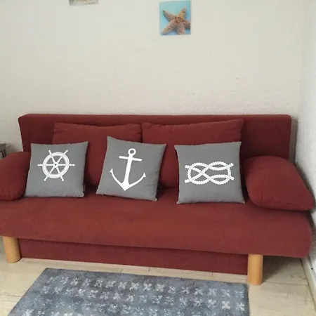Apartment 40 In Tossens *